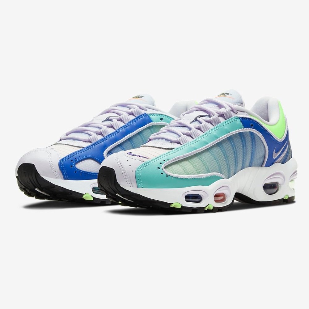 🔥Nike Air Max Tailwind IV  Women's Running Shoes! - Picture 2 of 11